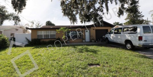 752 Colfax Dr, Daytona Beach, FL 32114