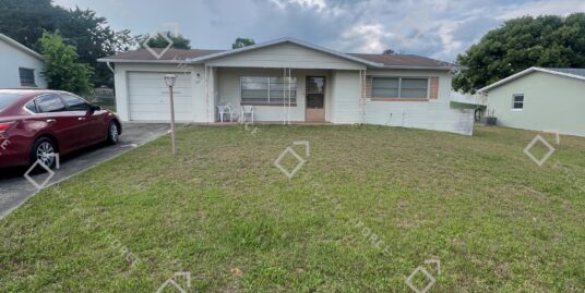 48 S Lucille St, Beverly Hills, FL 34465