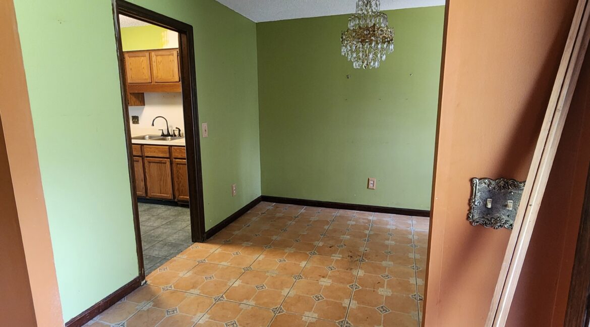 b1c9844e-b554-4d5e-a87c-8d06cf034b01-copied-media~2