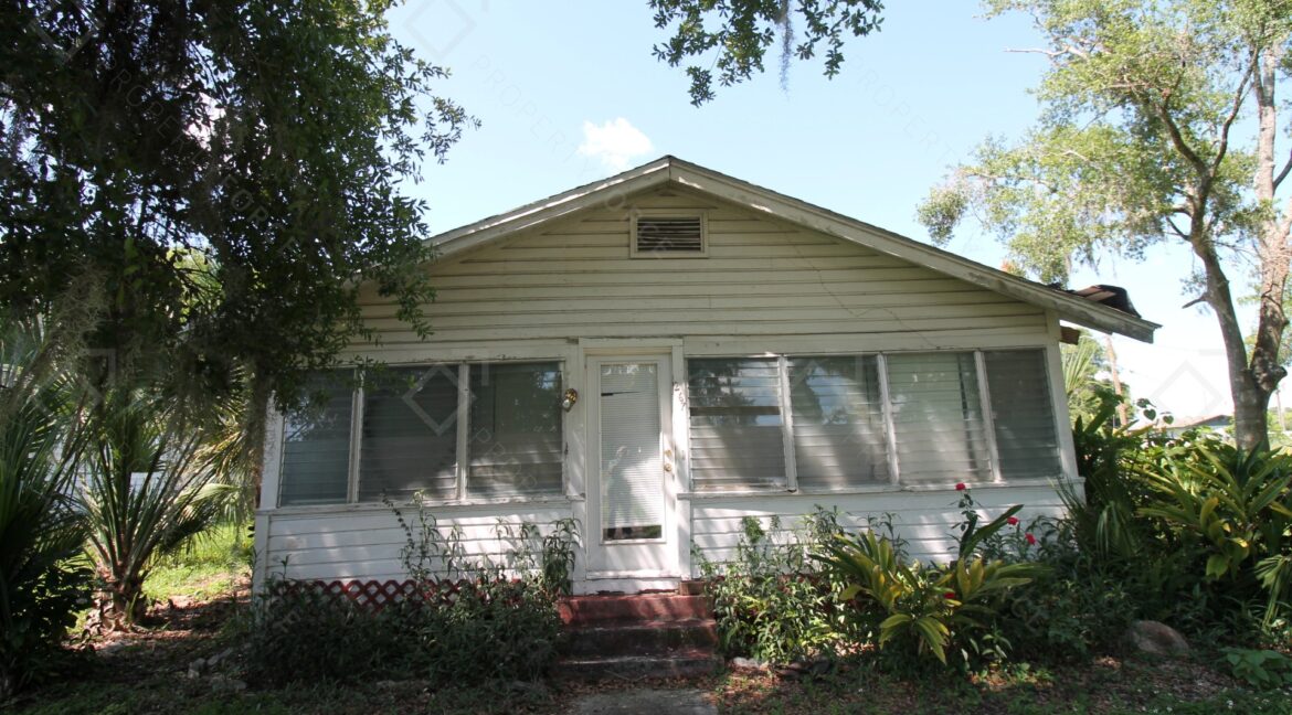267 E Cherry St Groveland, FL 34736 (1)
