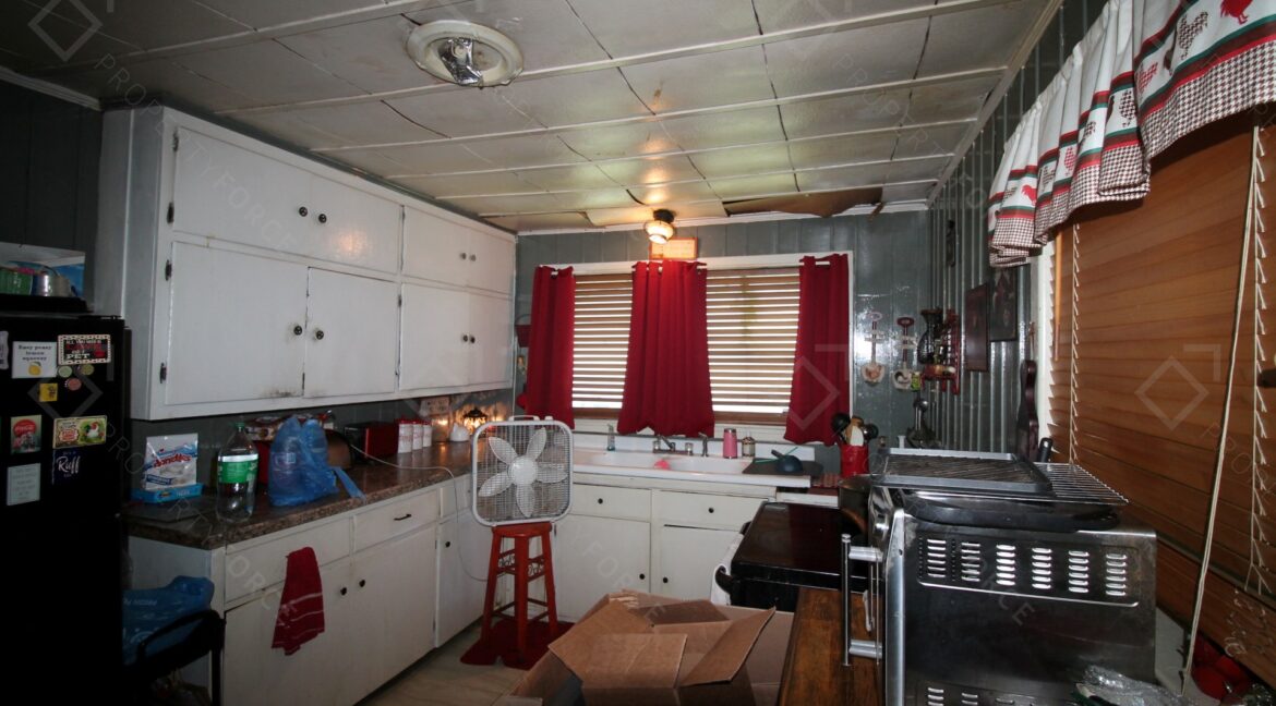 267 E Cherry St Groveland, FL 34736 (16)