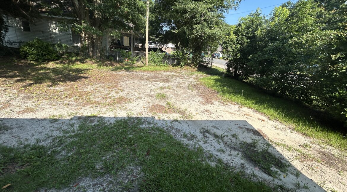 626 Lincoln St S, Quincy, FL 32351- (32)