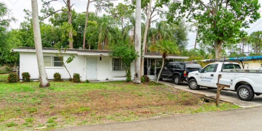 949 Lalonde Rd North Fort Myers, FL 33917