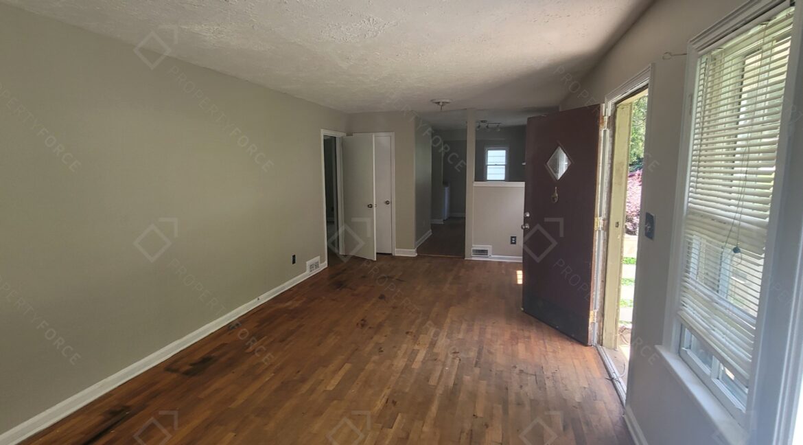 1884 Meadow Ln, Decatur, GA 30032 (18)