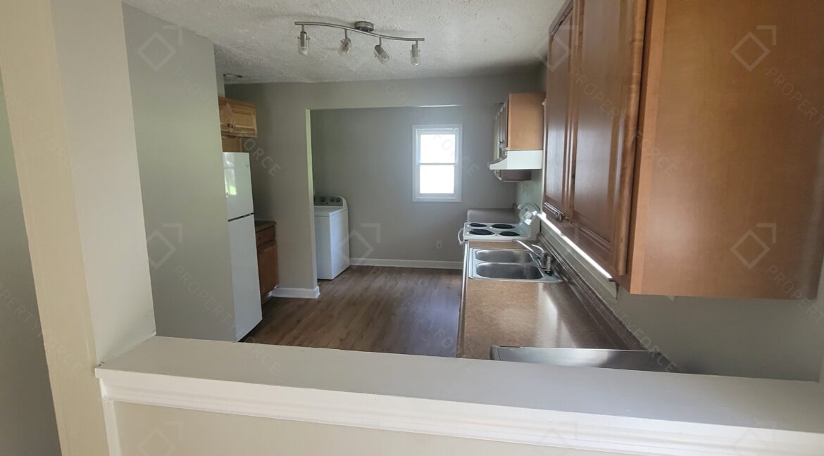 1884 Meadow Ln, Decatur, GA 30032 (20)