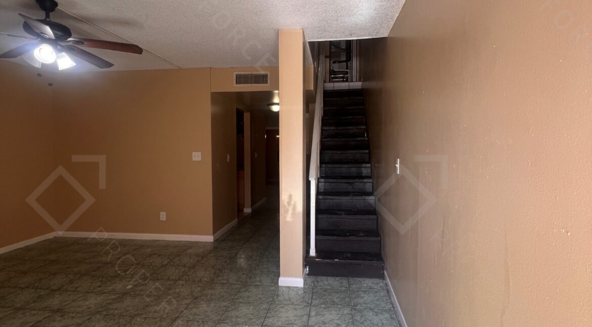 4041 NW 19th St, Lauderhill, FL 33313 (3)