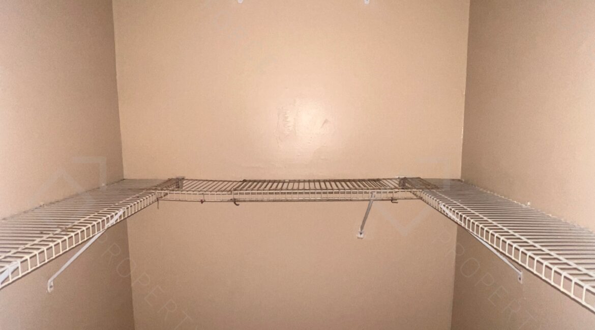 4041 NW 19th St, Lauderhill, FL 33313 (45)