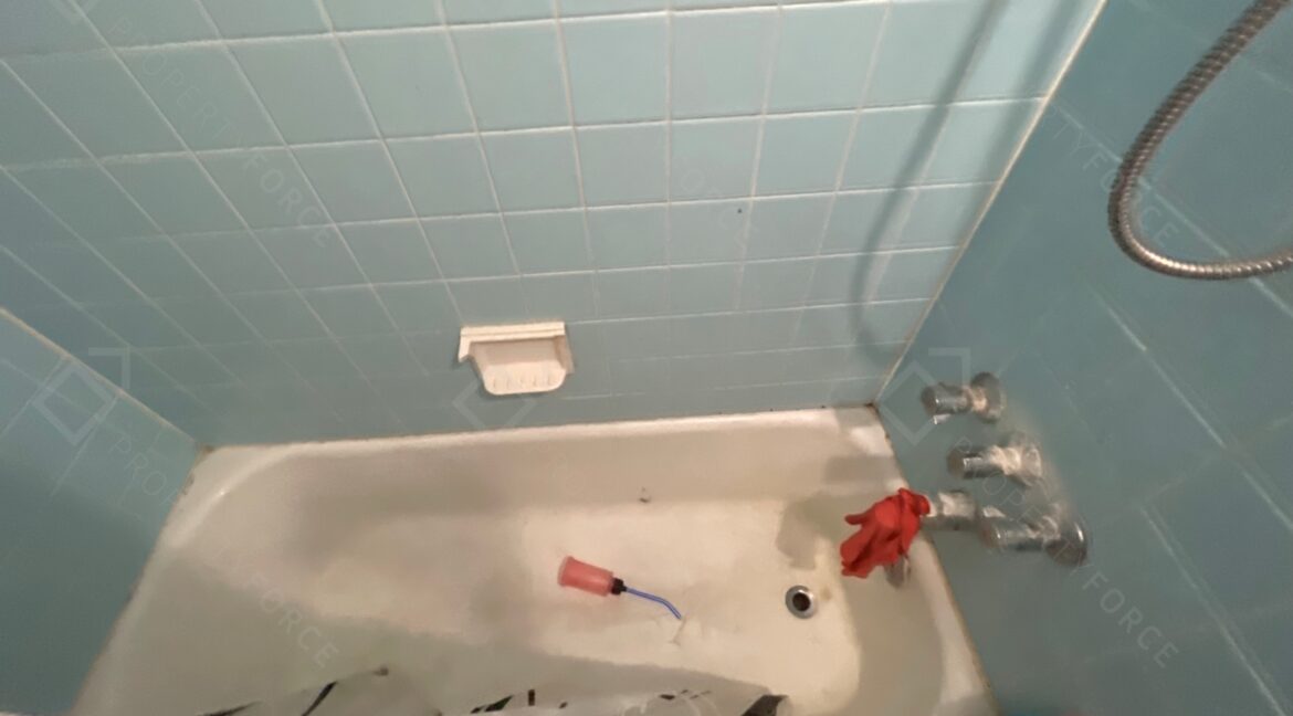 4574 Chicopa St, North Port, FL 3428 (68)