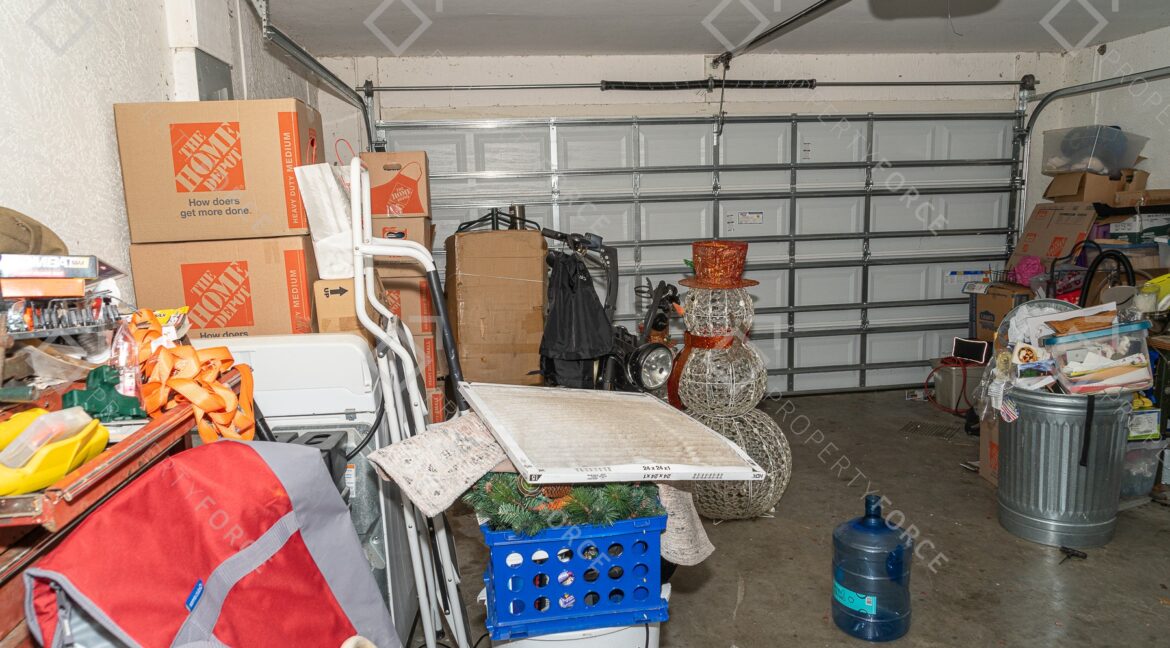 544 Pachman Cir Lehigh Acres, FL 33974 (93)