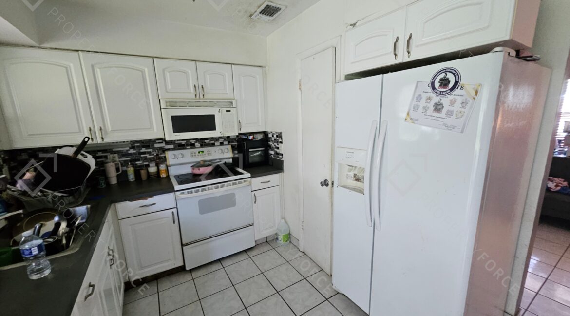 126 SW Lakehurst Dr, Port Saint Lucie, FL 34983 (27)