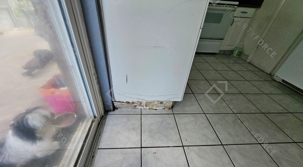 126 SW Lakehurst Dr, Port Saint Lucie, FL 34983 (44)