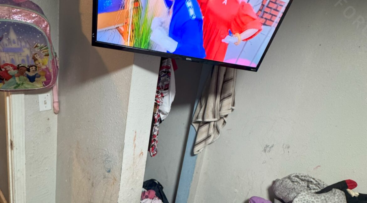 217 Lennox Parkway Pensacola FL 32505 (30)