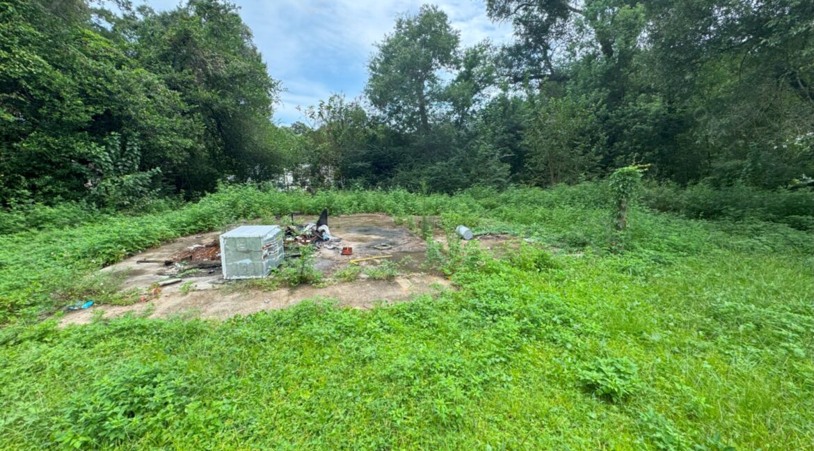 217 Lennox Parkway Pensacola FL 32505 (7)