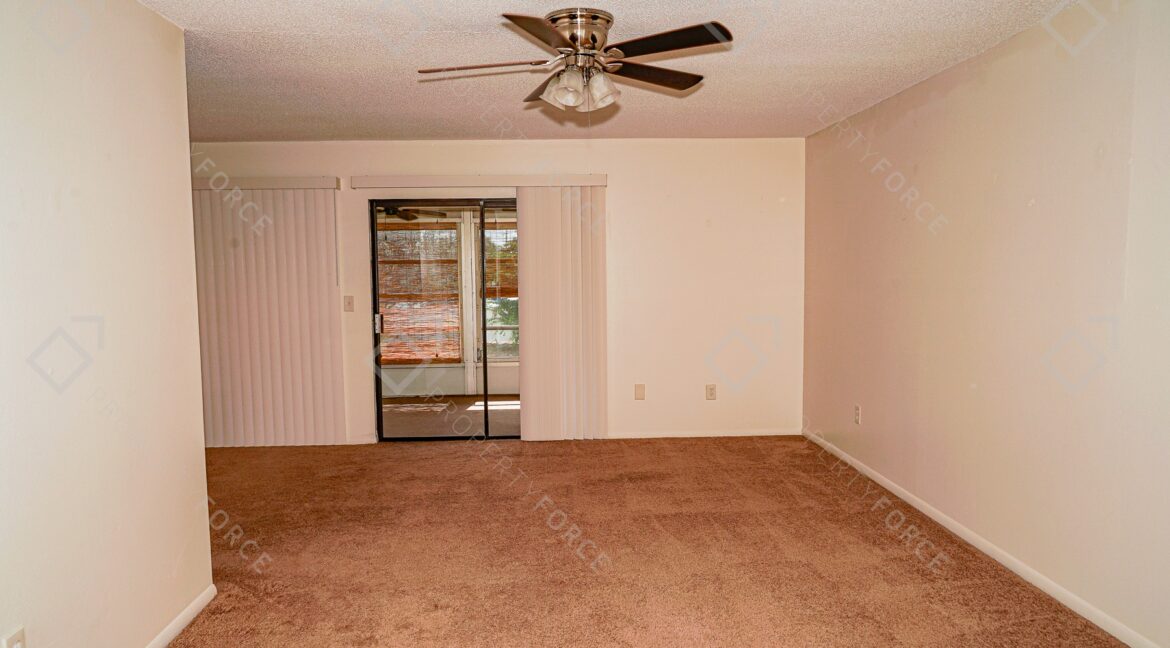 22333 Edgewater Dr #E3 Punta Gorda, FL 33980 (35)