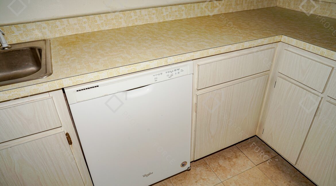 22333 Edgewater Dr #E3 Punta Gorda, FL 33980 (49)