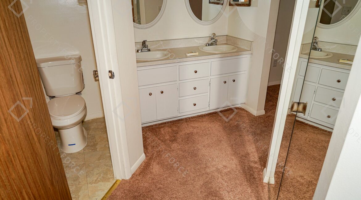 22333 Edgewater Dr #E3 Punta Gorda, FL 33980 (73)