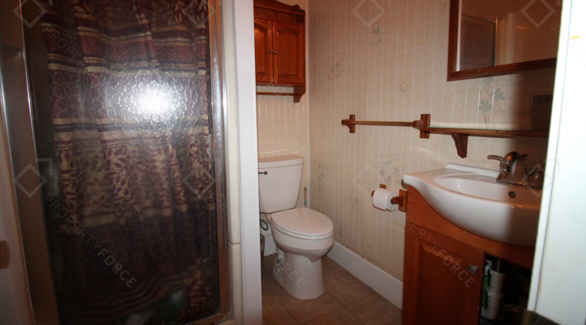 30459 Park Ridge Dr, Brooksville, FL 34602 (27)