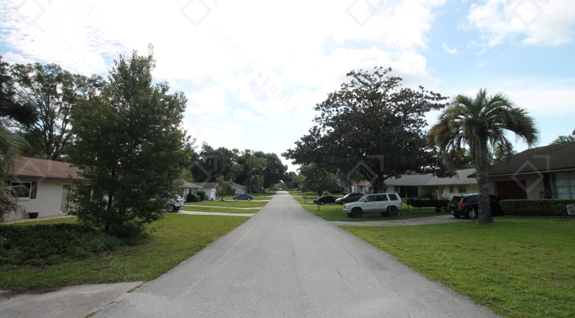 30459 Park Ridge Dr, Brooksville, FL 34602 (7)