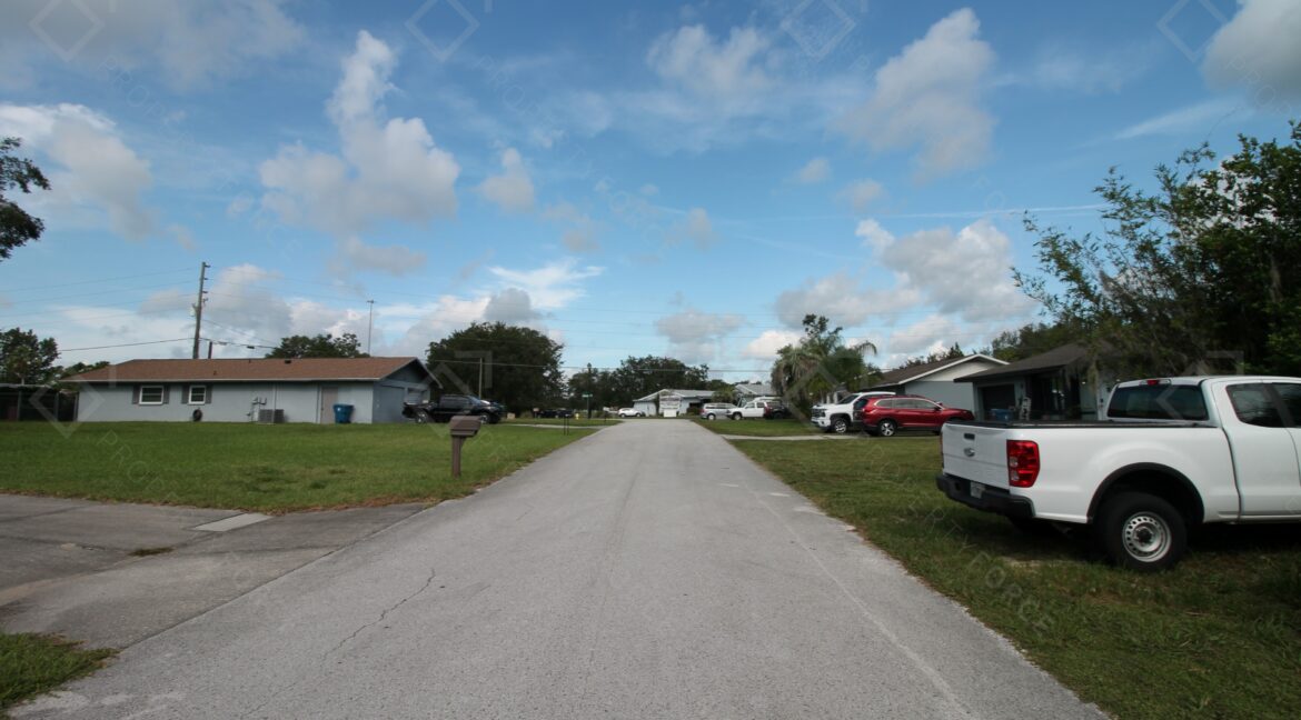 30459 Park Ridge Dr, Brooksville, FL 34602 (8)