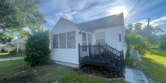3806 Chapel Dr Sarasota, FL 34234