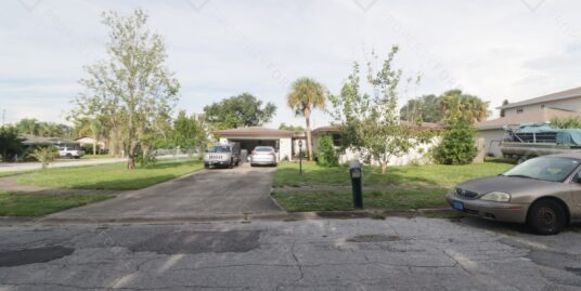 300 Yumas Dr Titusville, FL 32796