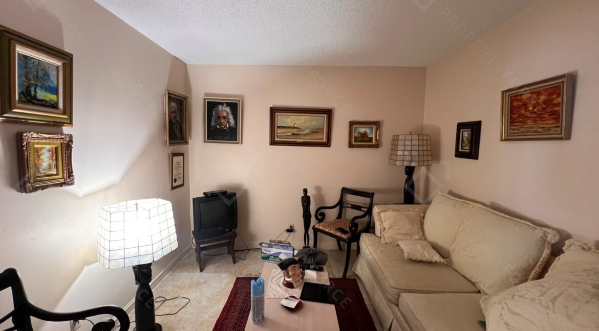 Photo Aug 15 2025, 13 05 36