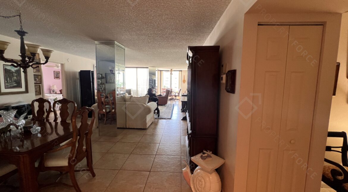 Photo Aug 15 2025, 13 05 57