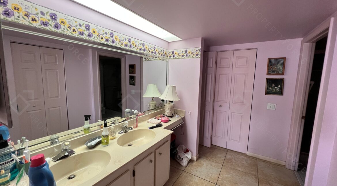 Photo Aug 15 2025, 13 09 26