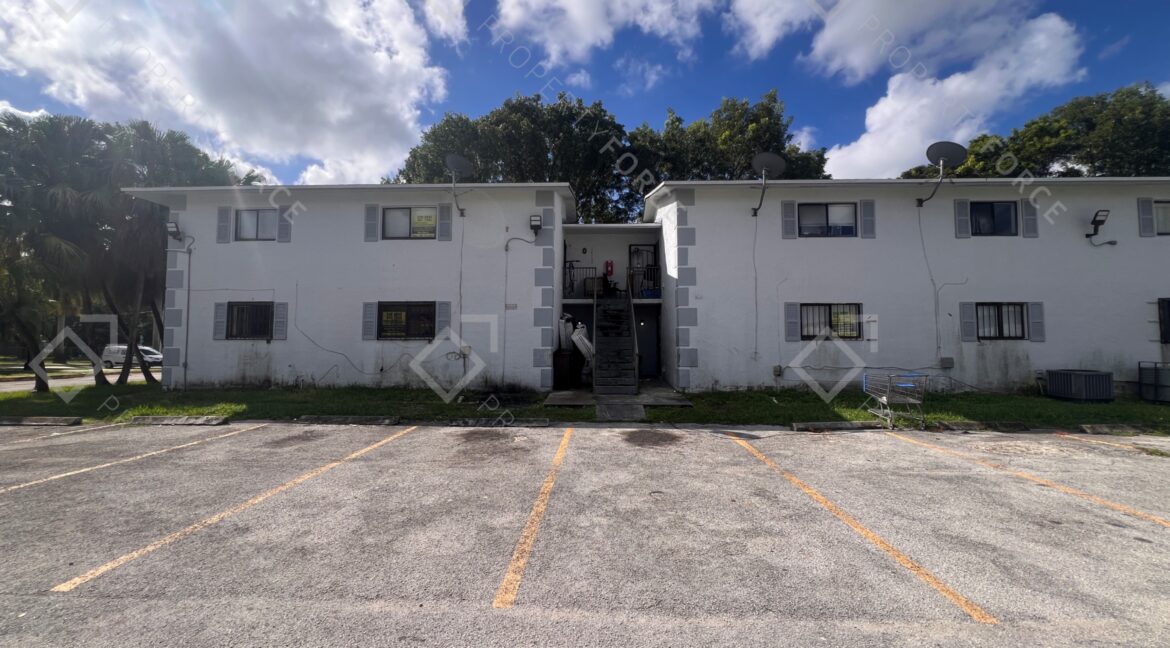 14118 SW 263rd Ln #8, Homestead, FL 33032 (1)