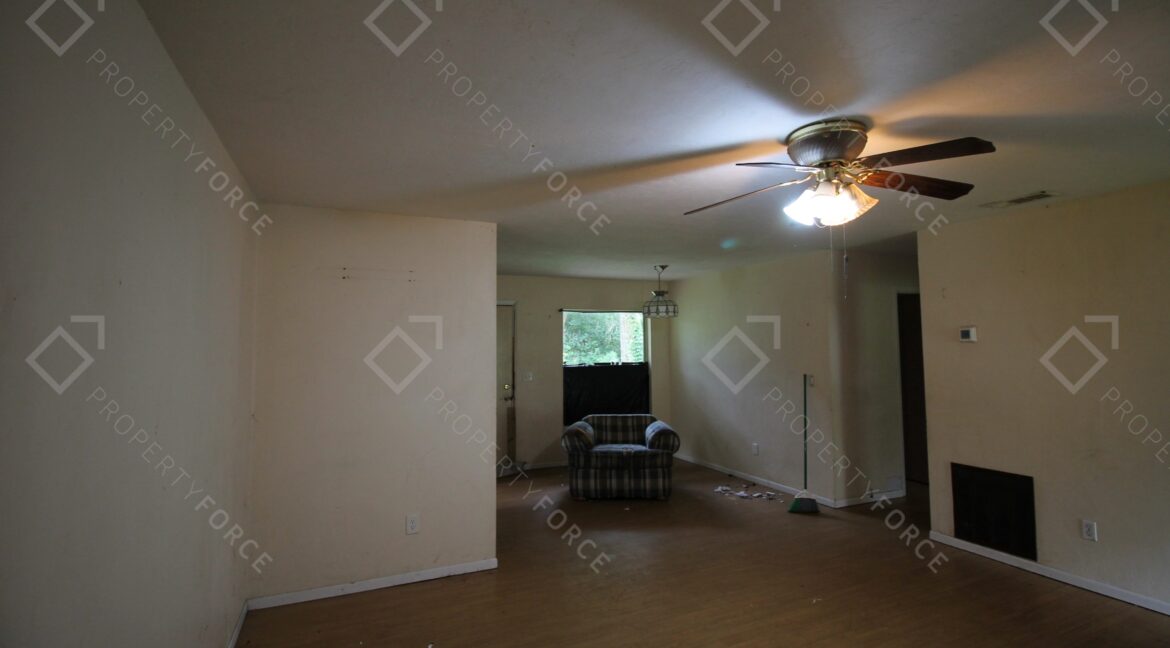 1644 W Pinion Ln Dunnellon, FL 34434 (11)