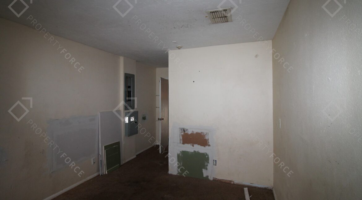 1644 W Pinion Ln Dunnellon, FL 34434 (28)