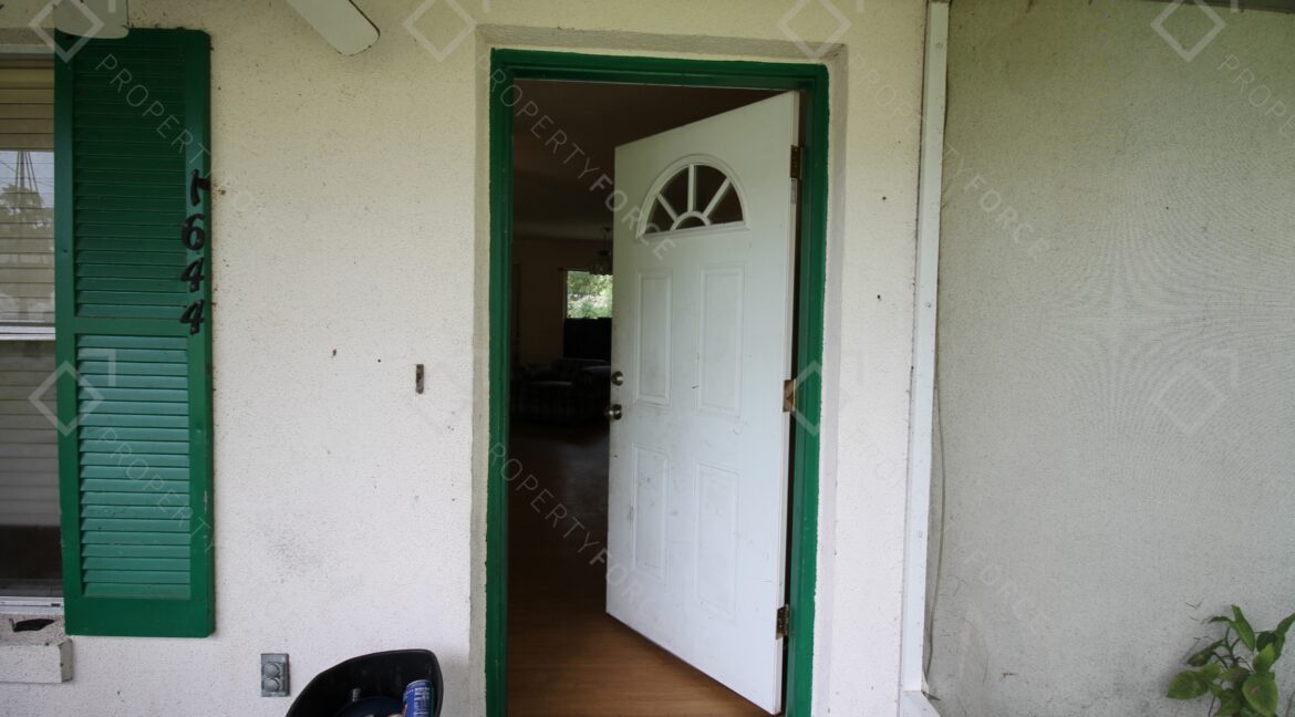 1644 W Pinion Ln Dunnellon, FL 34434 (3)