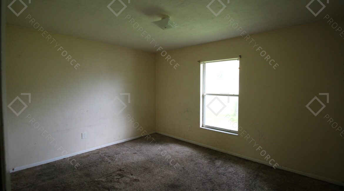 1644 W Pinion Ln Dunnellon, FL 34434 (42)