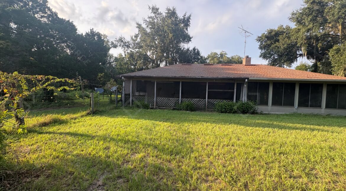 20805 SE 162nd Ave Hawthorne, FL 32640 (10)