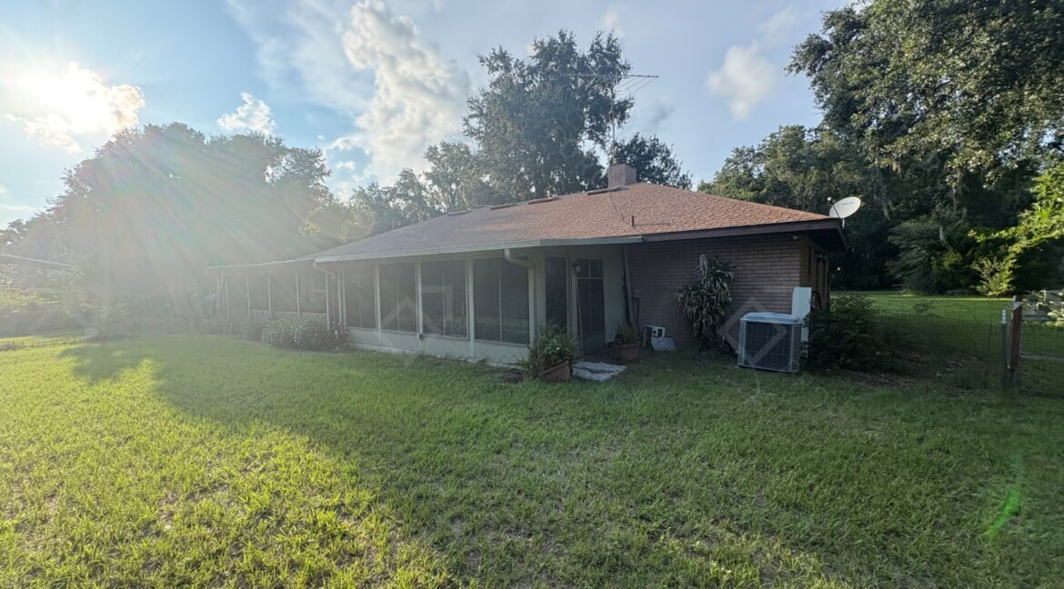 20805 SE 162nd Ave Hawthorne, FL 32640 (11)