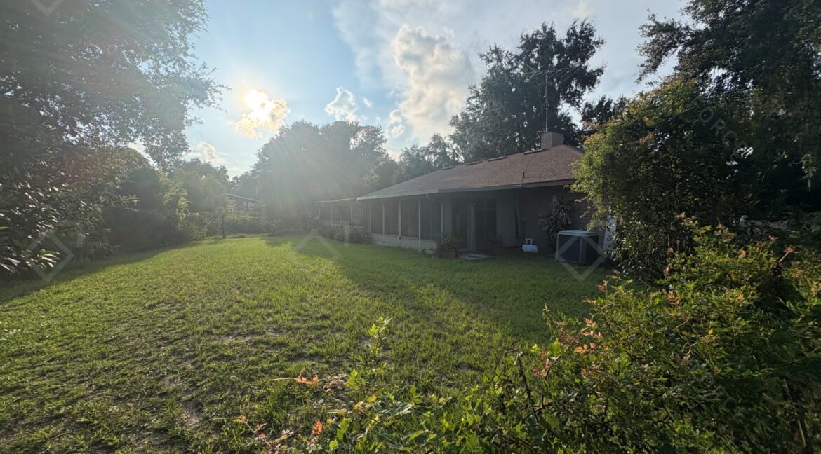 20805 SE 162nd Ave Hawthorne, FL 32640 (14)