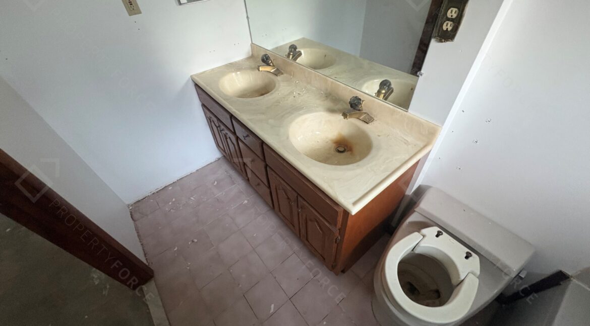 20805 SE 162nd Ave Hawthorne, FL 32640 (57)