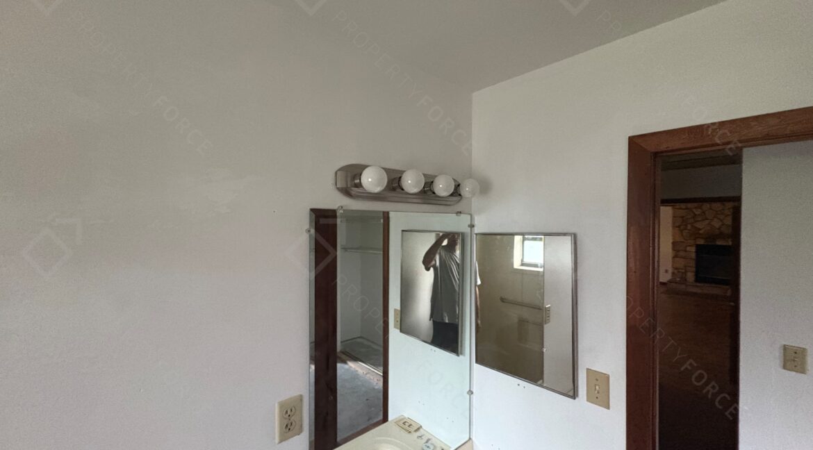 20805 SE 162nd Ave Hawthorne, FL 32640 (64)