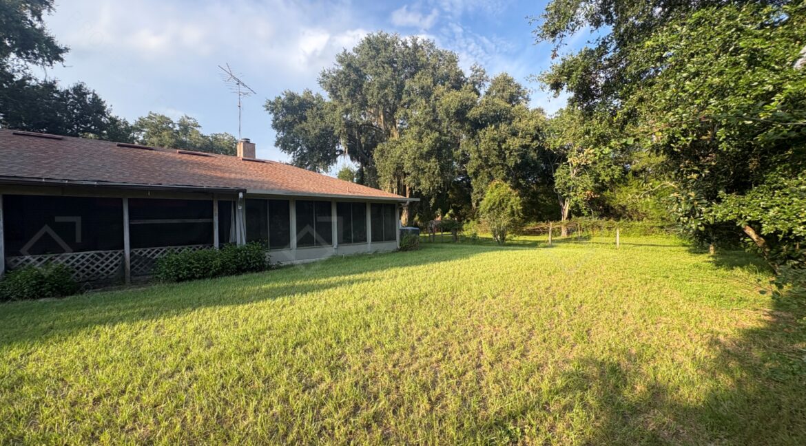 20805 SE 162nd Ave Hawthorne, FL 32640 (9)