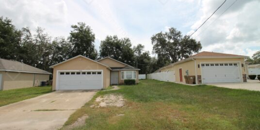 40042 Palm St Lady Lake, FL 32159