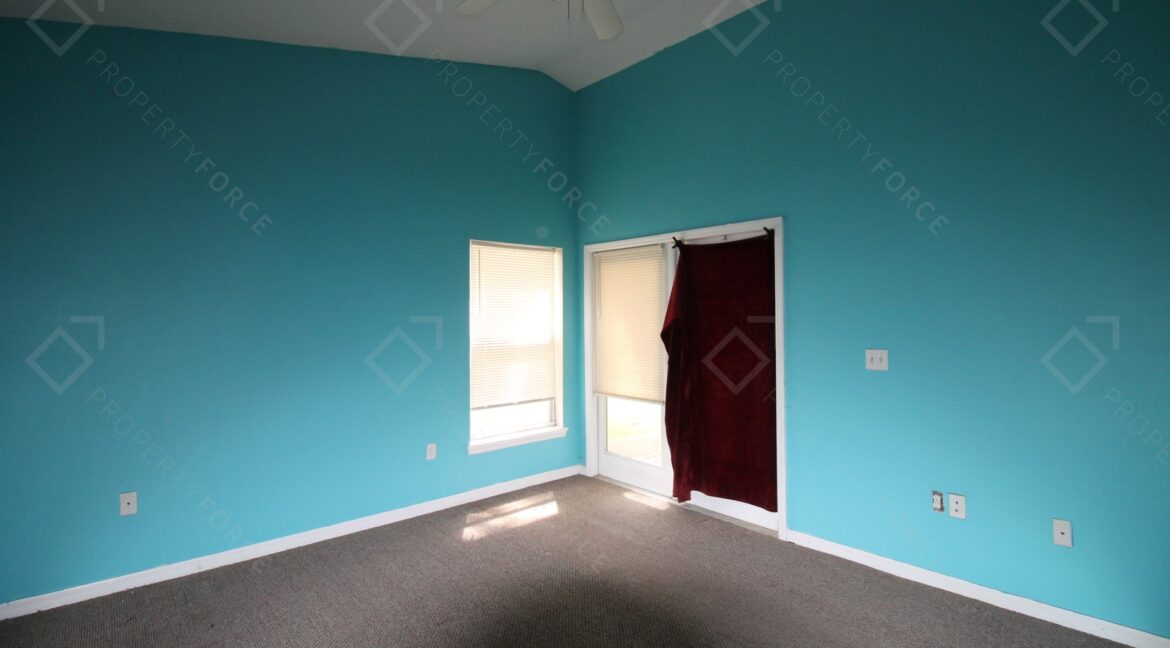 40042 Palm St Lady Lake, FL 32159 (42)