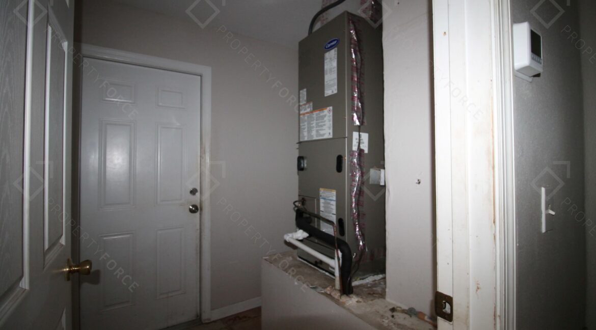 40042 Palm St Lady Lake, FL 32159 (44)