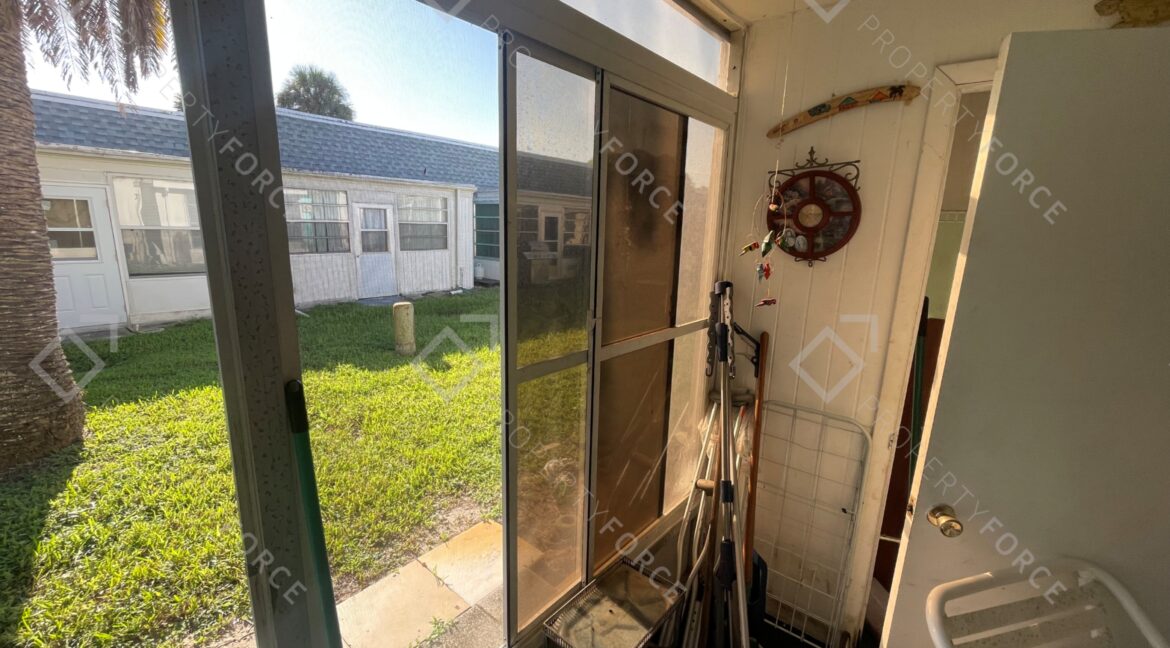 4222 Terrapin Pl New Port Richey, FL 34652- (80)