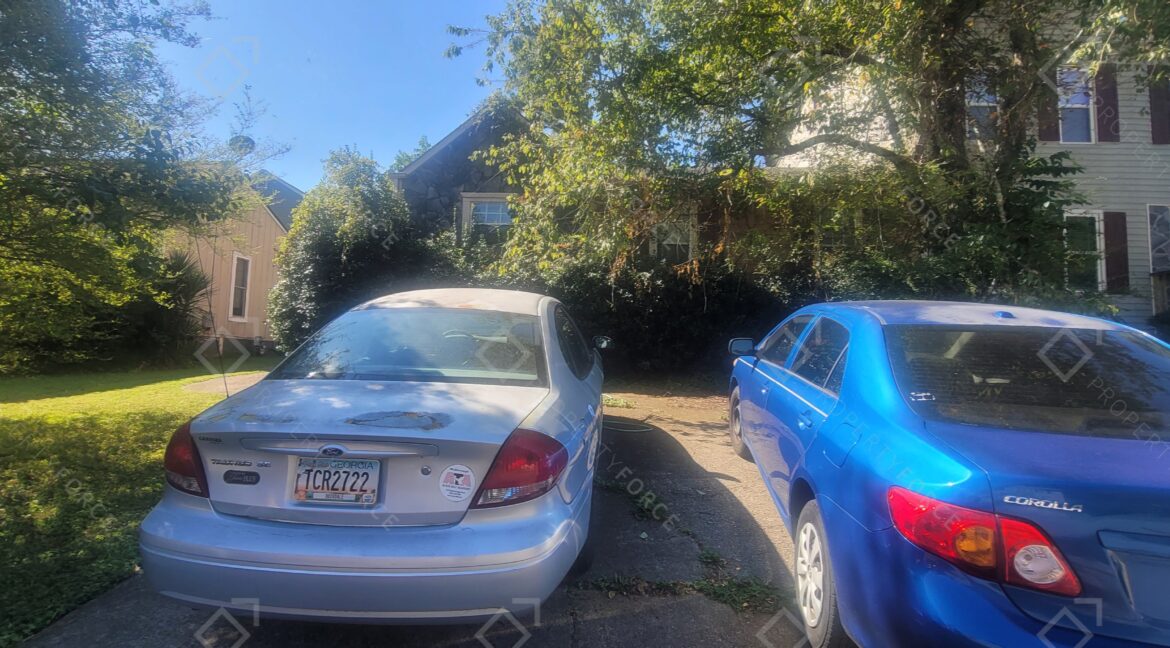 6429 Bedford Ln, Lithonia, GA 30058 (1)