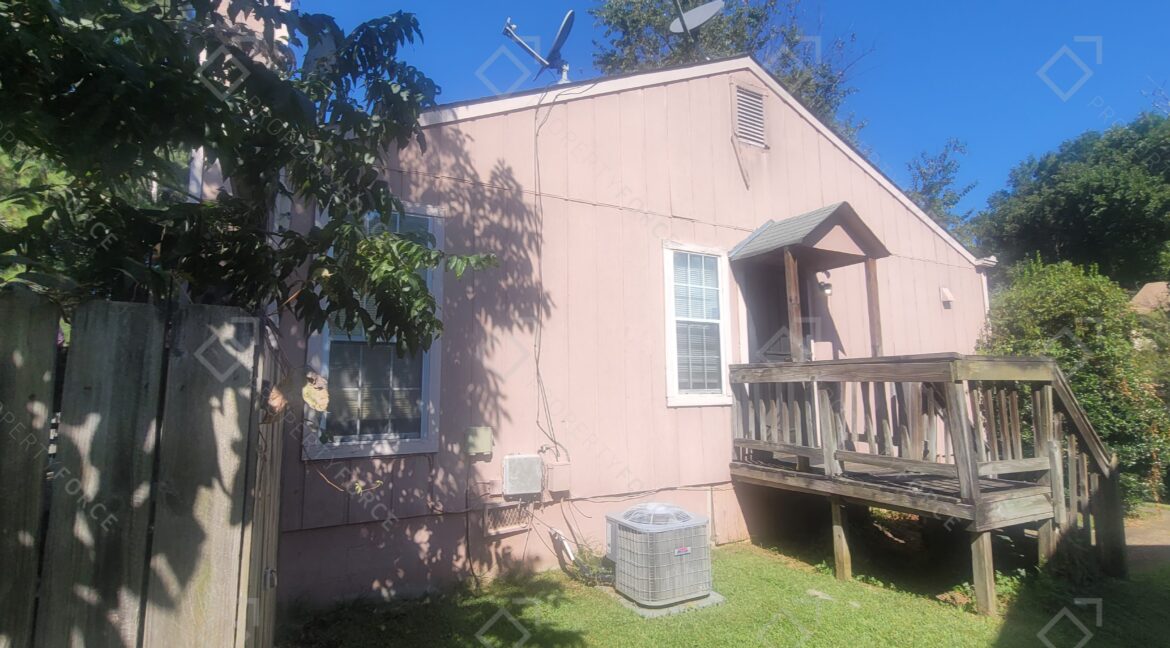 6429 Bedford Ln, Lithonia, GA 30058 (10)