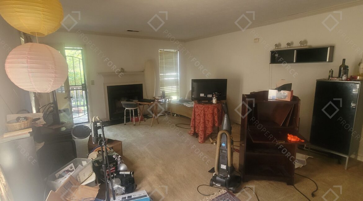 6429 Bedford Ln, Lithonia, GA 30058 (17)