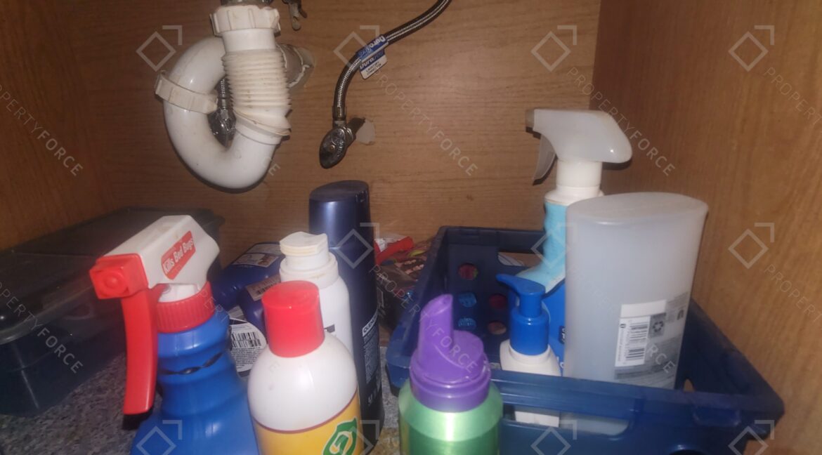 6429 Bedford Ln, Lithonia, GA 30058 (40)