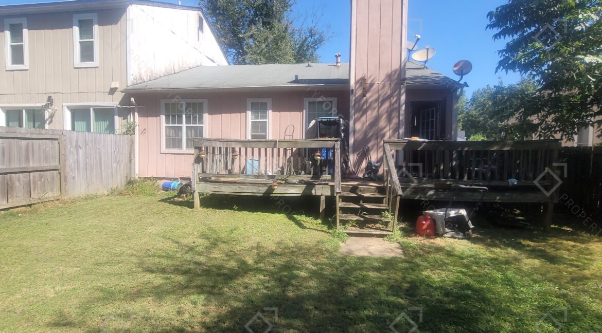 6429 Bedford Ln, Lithonia, GA 30058 (58)