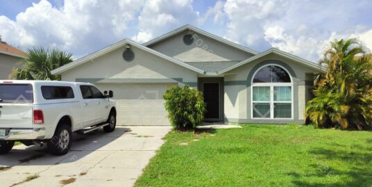 1610 Lakeside Dr, Bartow, FL 33830