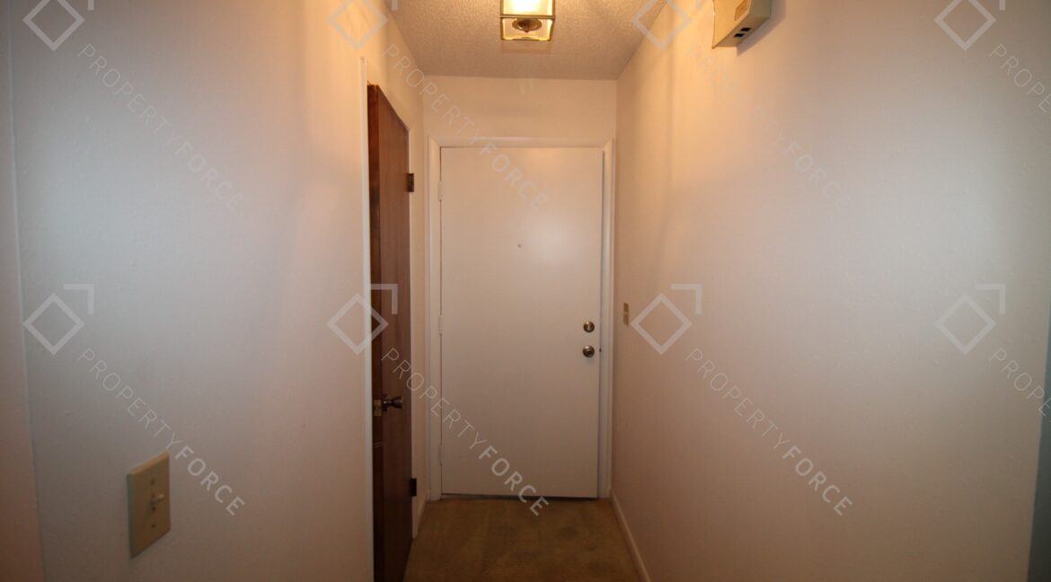 513 Fairways Cir #B, Ocala, FL 34472 (3)